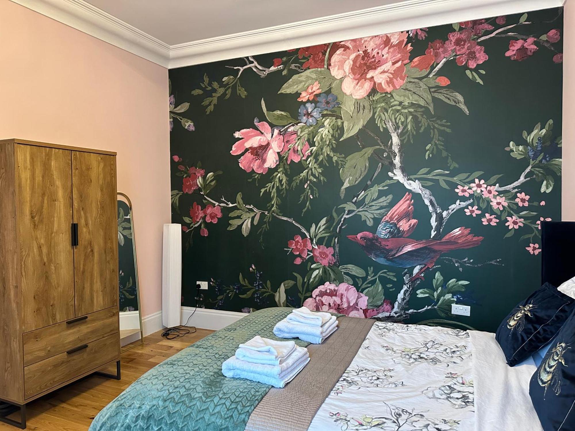 Hotel Rosie Cosy House Cricklewood Londra Esterno foto